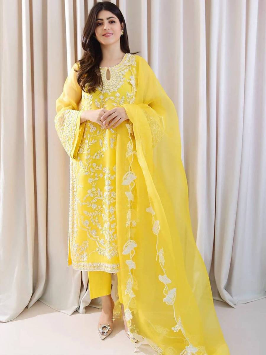 Bell sleeve salwar kameez hotsell